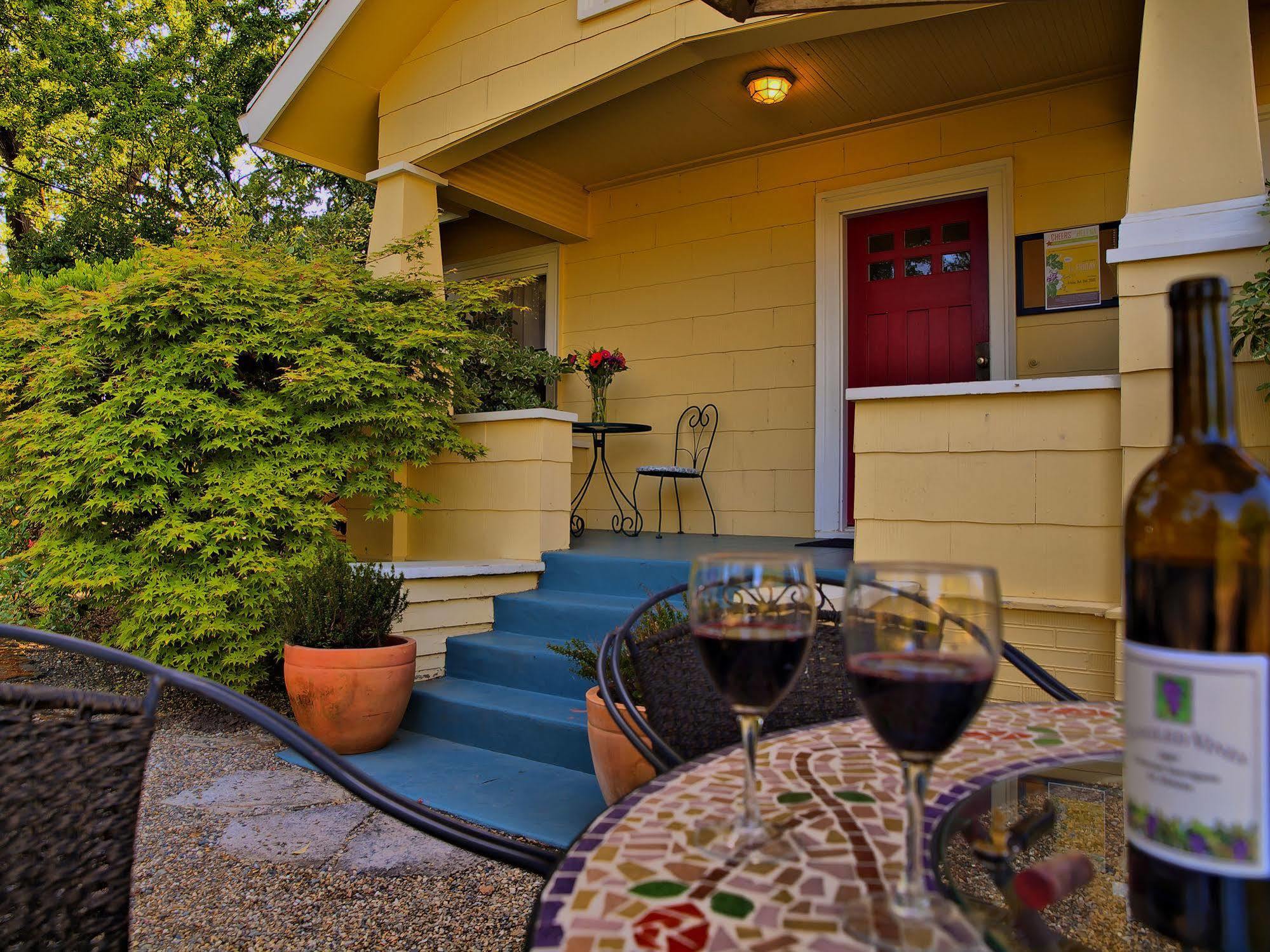 Shady Oaks Country Inn St. Helena Exteriör bild