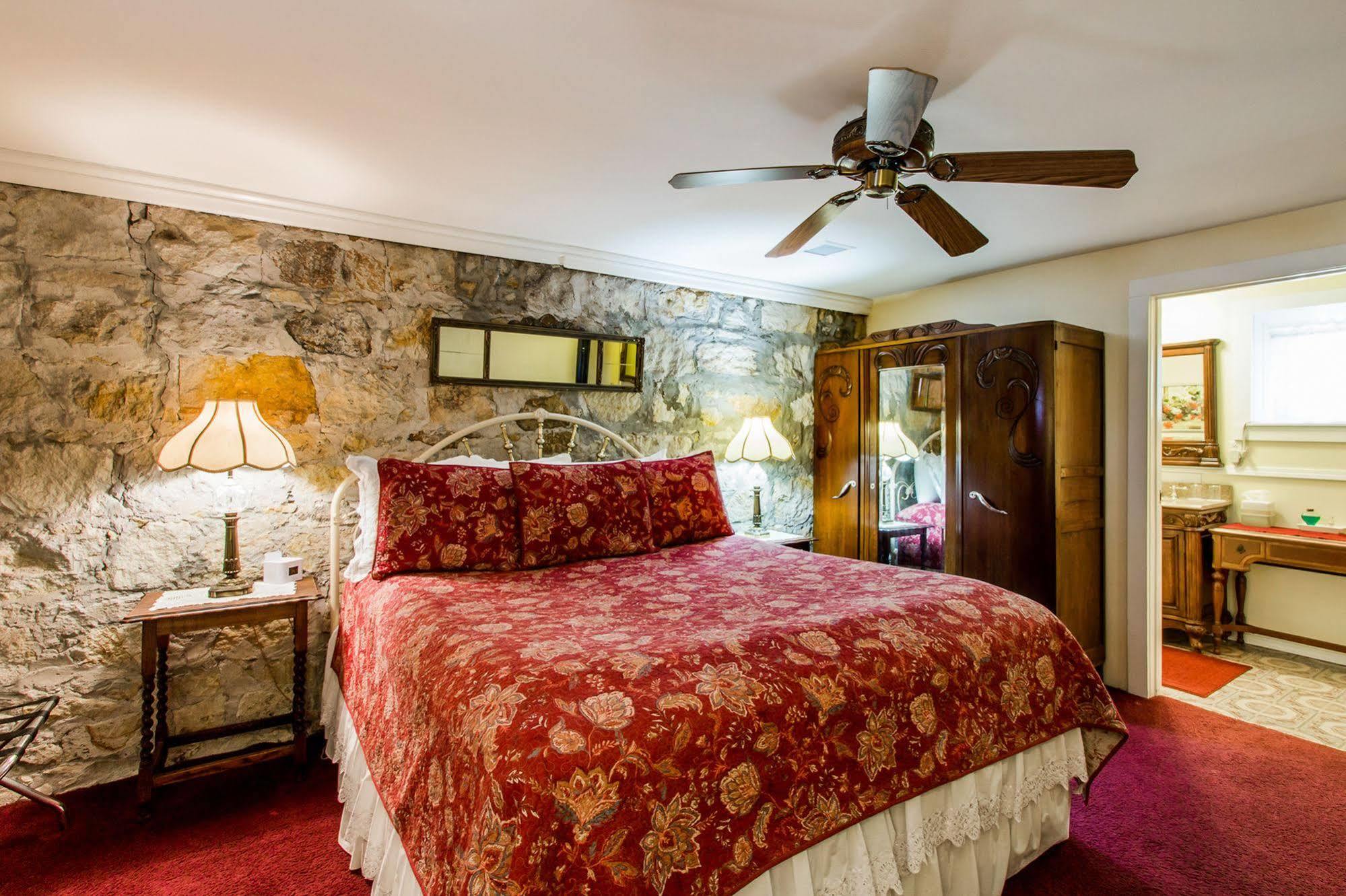 Shady Oaks Country Inn St. Helena Exteriör bild
